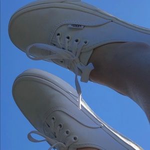 Meet your Posher, Ada